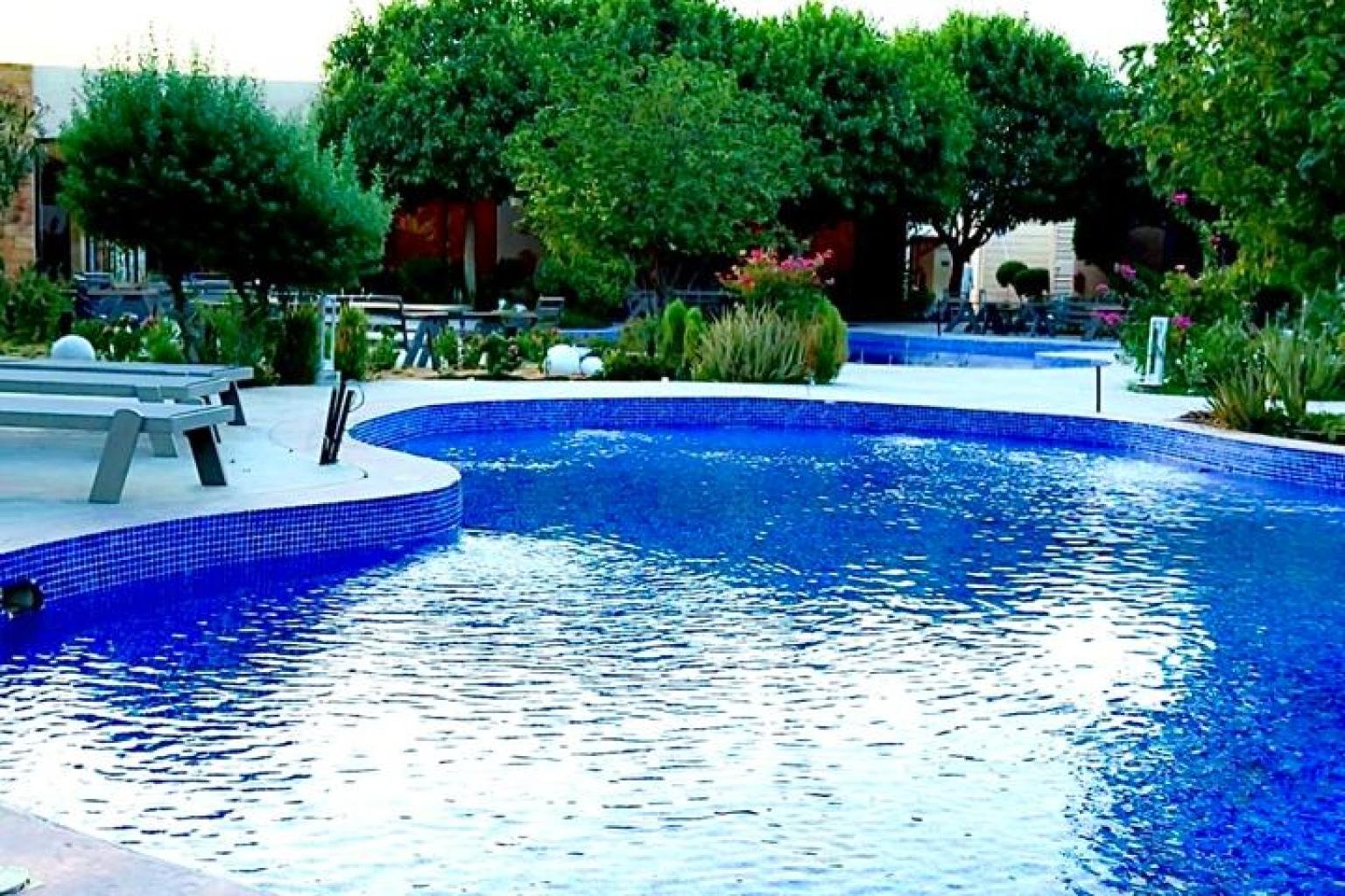 عن منتجع رمله