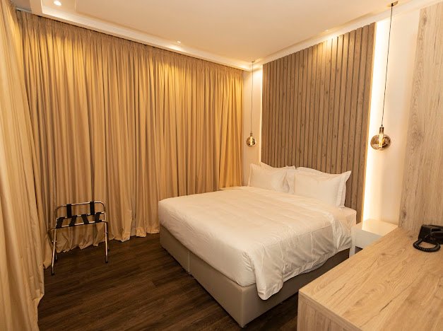 ديلوكس سويت